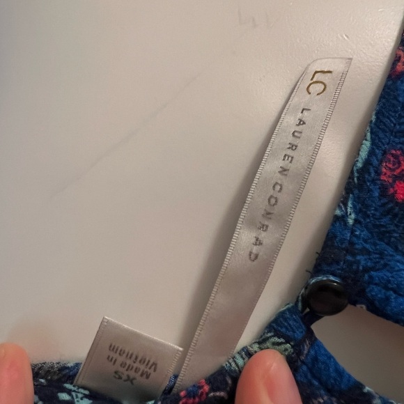 LC Lauren Conrad floral tunic tank - Picture 2 of 3